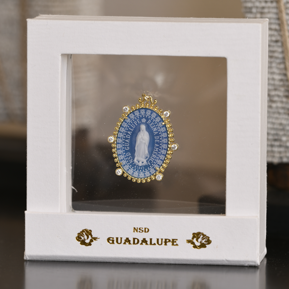 Commemorative Mantle Box