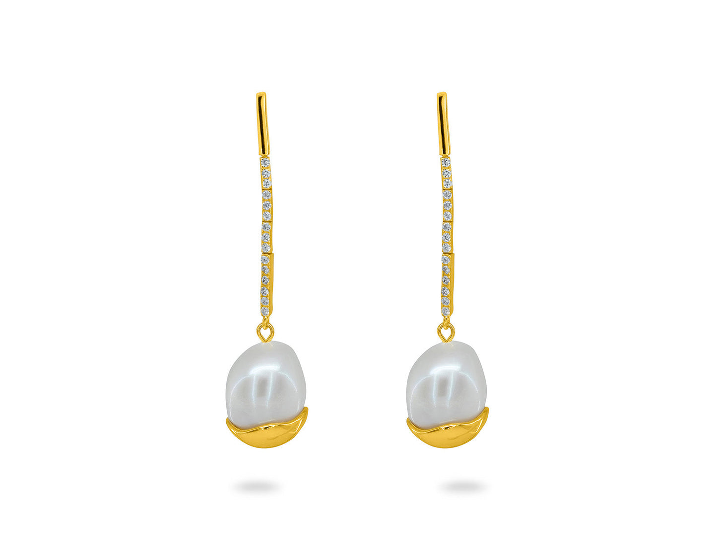 Met Gala Capped Pearl Drop Earrings Earrings