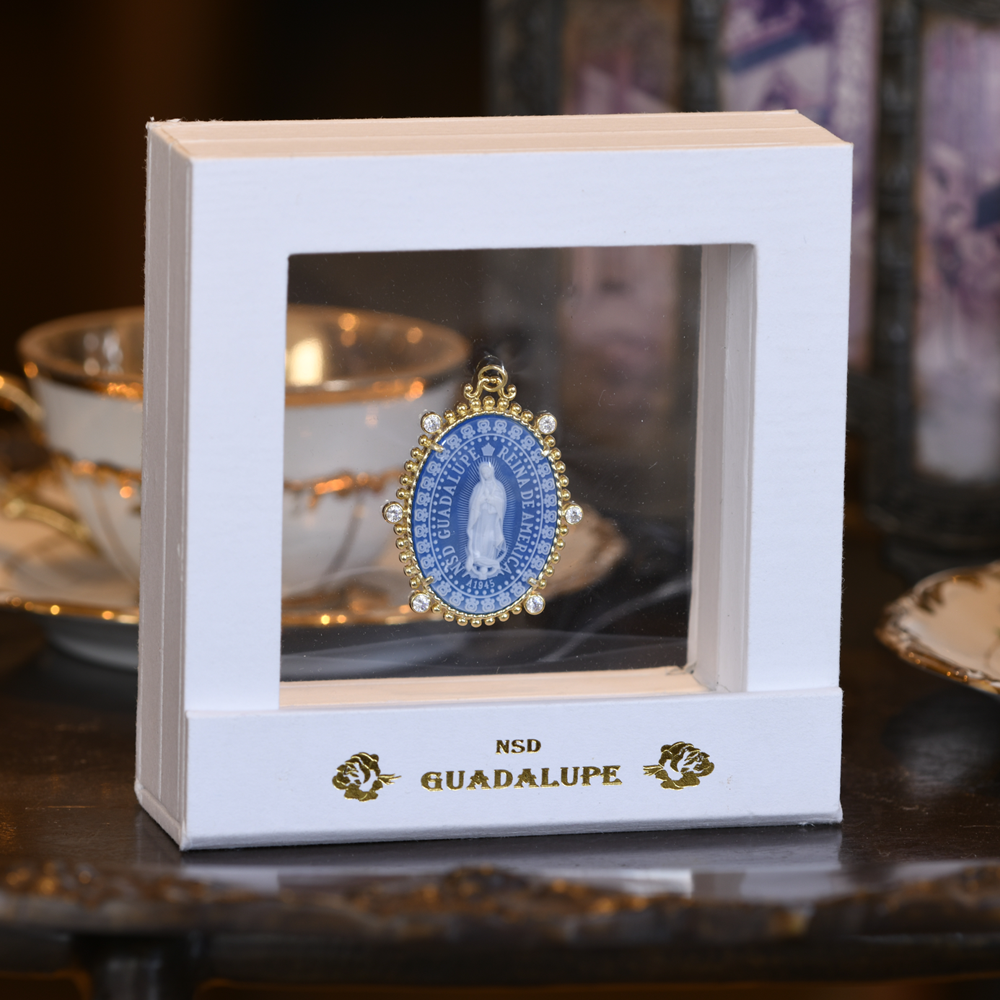Commemorative Mantle Box
