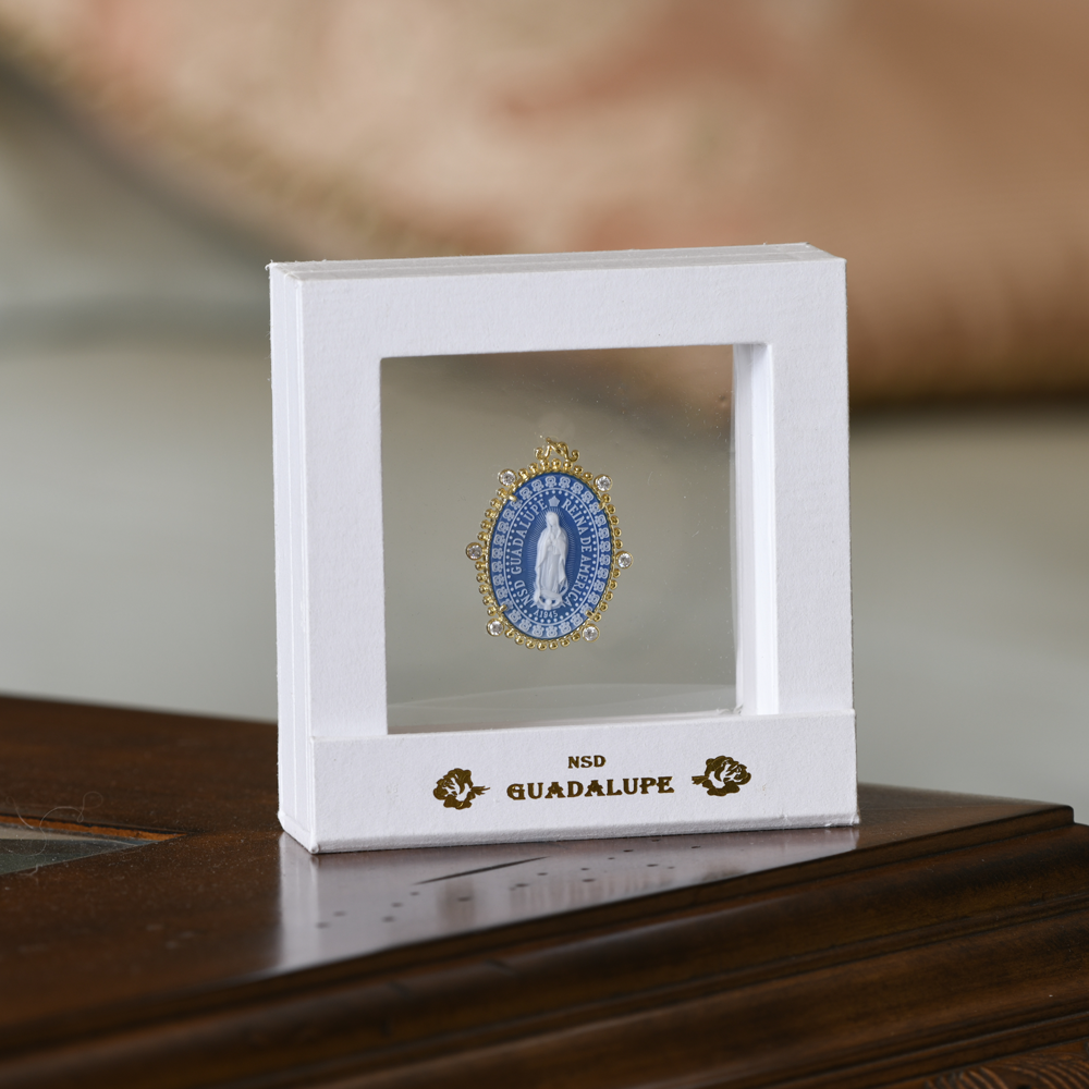 REINA GUADALUPE MEDALLION + MANTLE BOX + ENGRAVING