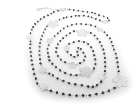 Hammered Silver Flowers Onyx Necklace Necklaces