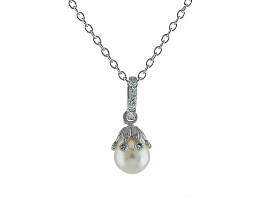Rice Pearl Flower Necklace Necklaces
