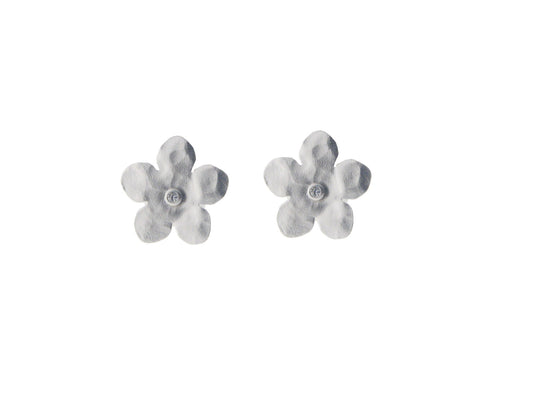 Sparkling Hammered SIlver Flower Stud Earrings Earrings